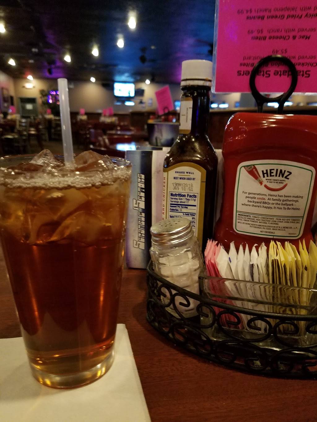 Starships Billiards & The Enterprise Grill | restaurant | 3015 Grand Prix Dr, Decatur, IL 62526, USA | 2178728882 OR +1 217-872-8882