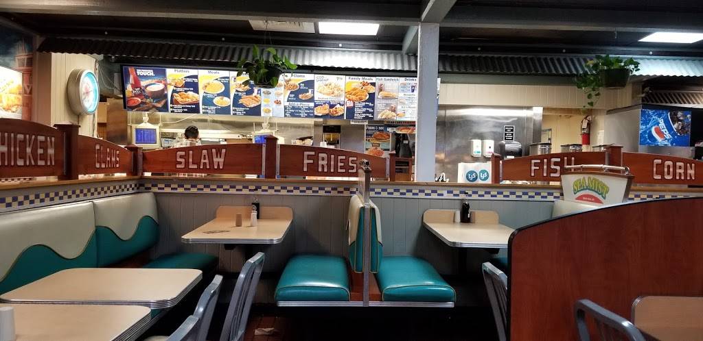 Long John Silvers | restaurant | 2227 SW Military Dr, San Antonio, TX 78224, USA | 2109229898 OR +1 210-922-9898