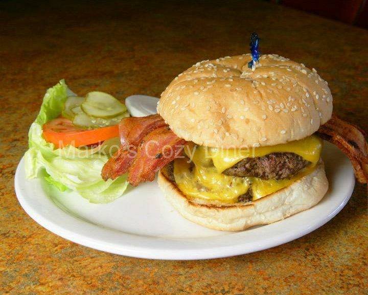 Markos Cozy Diner | restaurant | 27140 Plymouth Rd, Redford Charter Twp, MI 48239, USA | 3139378470 OR +1 313-937-8470