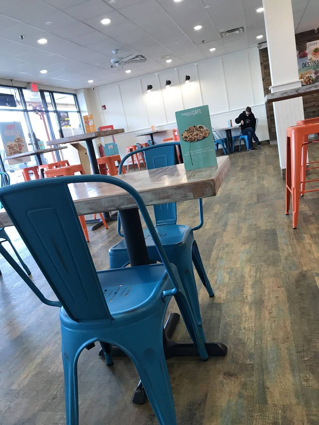 Tropical Smoothie Cafe | restaurant | 6241 Far Hills Ave, Centerville, OH 45459, USA | 9374348699 OR +1 937-434-8699