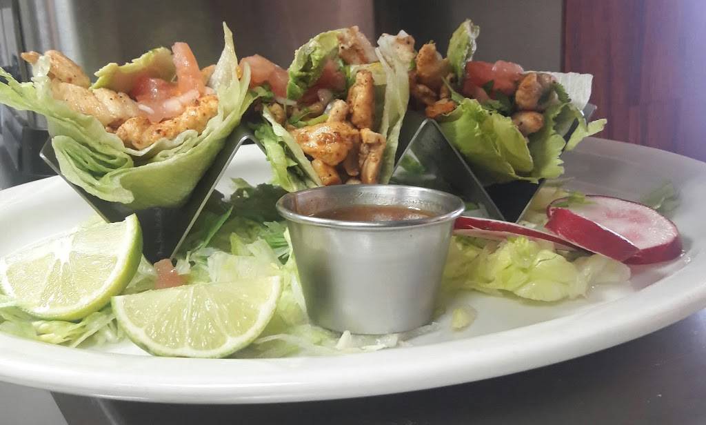 Amigos Mexican Food | restaurant | 6831 S Dayton St, Greenwood Village, CO 80112, USA | 3037908147 OR +1 303-790-8147