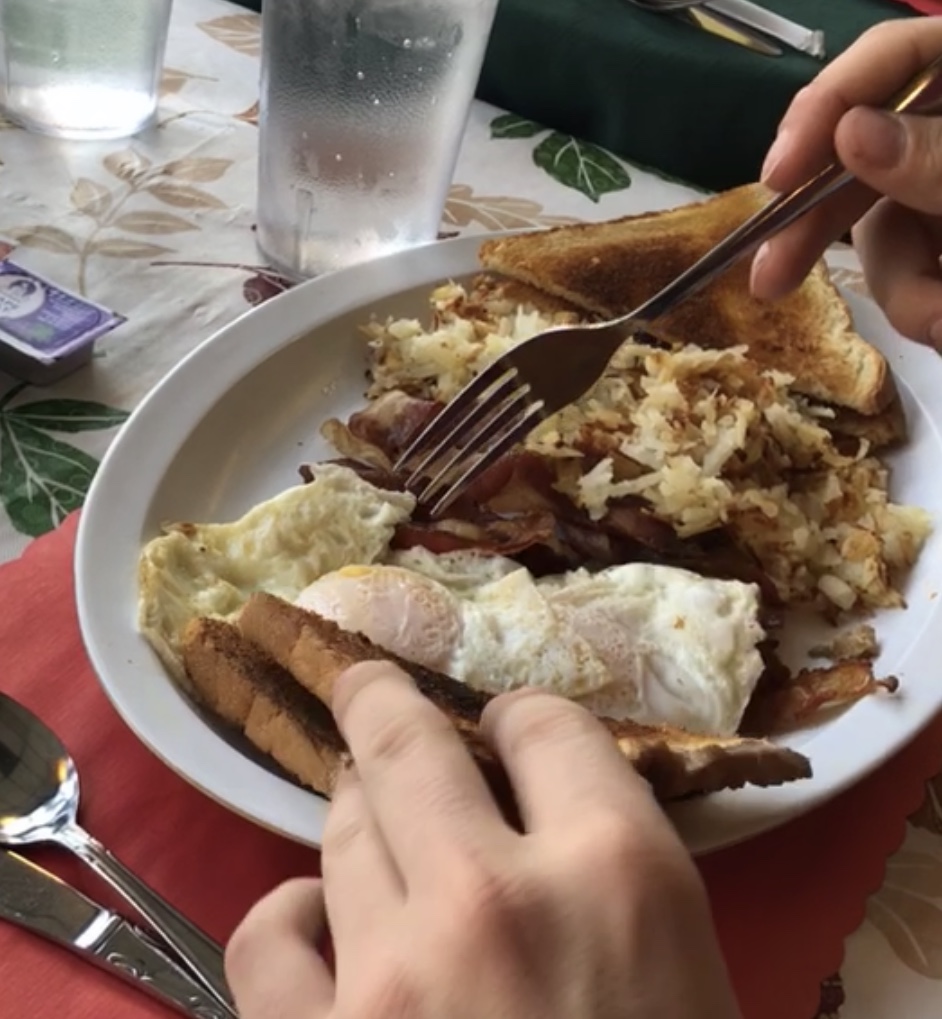 Dagwoods Cafe & Diner | restaurant | 400 Bagley St, Detroit, MI 48226, USA | 3132343649 OR +1 313-234-3649