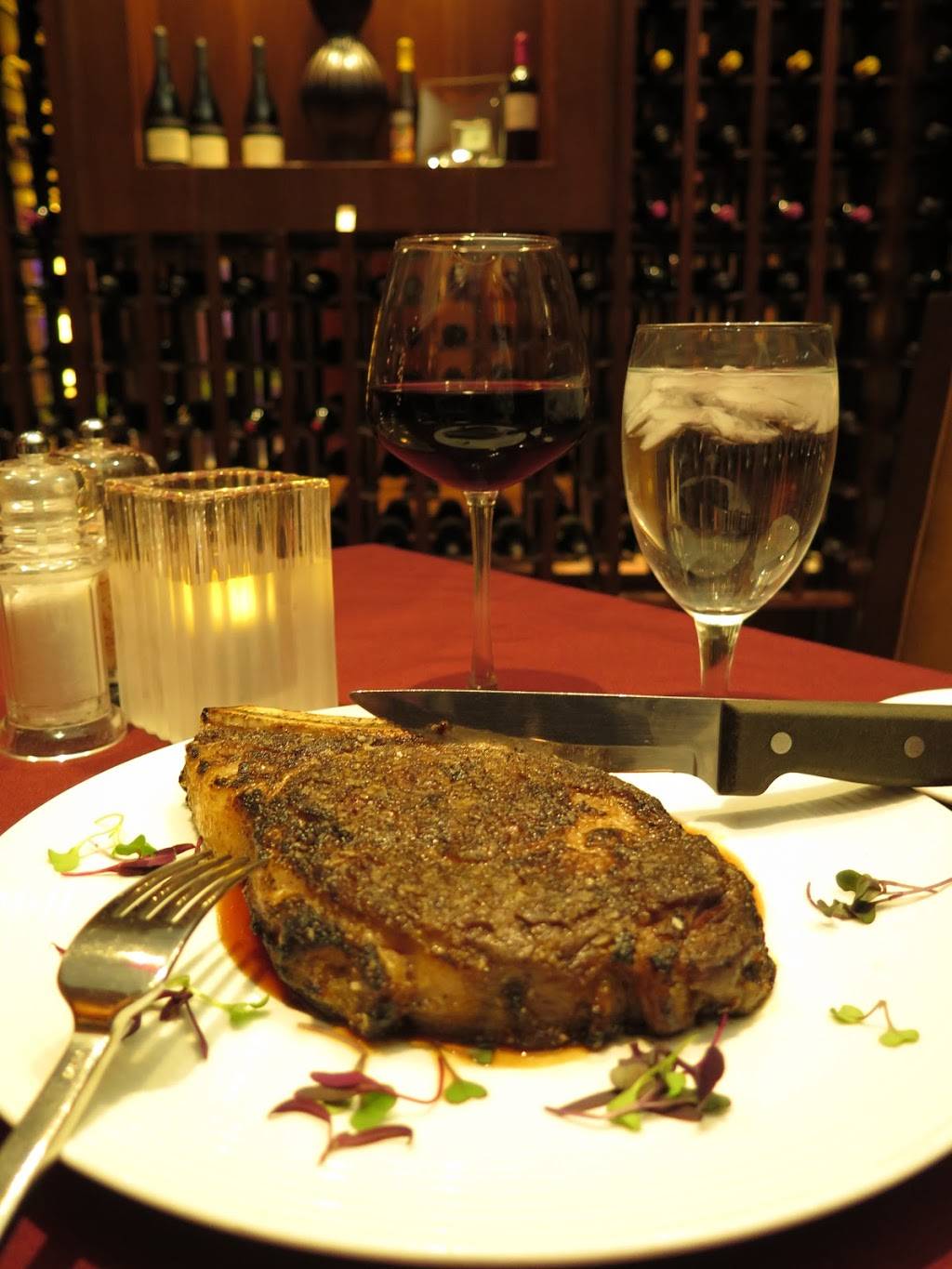 The Reserve | restaurant | N Des Plaines St, Joliet, IL 60432, USA | 8157402624 OR +1 815-740-2624