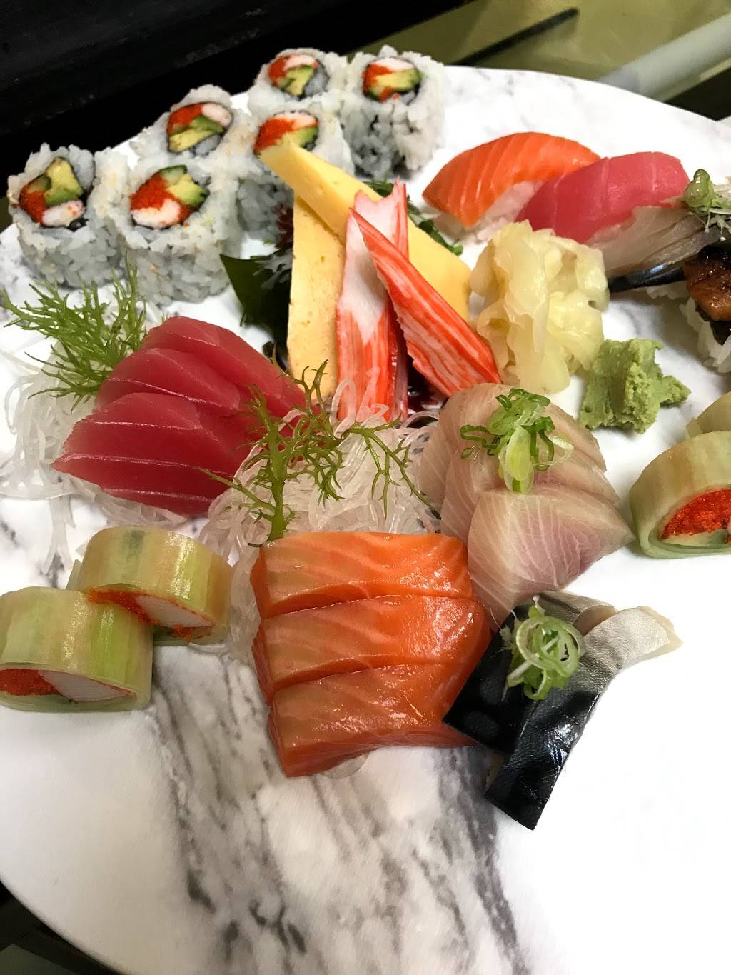 INDY Sushi & Hot Pot | restaurant | 2301, 14215 Centreville Square unit s, Centreville, VA 20121, USA | 5716555995 OR +1 571-655-5995