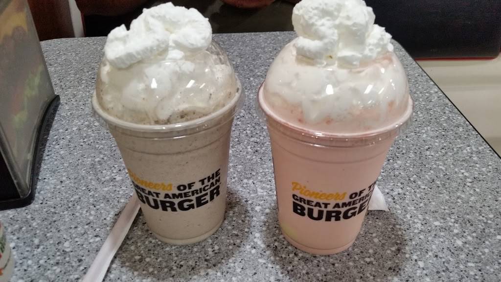 Carls Jr. | restaurant | 1280 Valley Pkwy, Escondido, CA 92027, USA | 7607476116 OR +1 760-747-6116