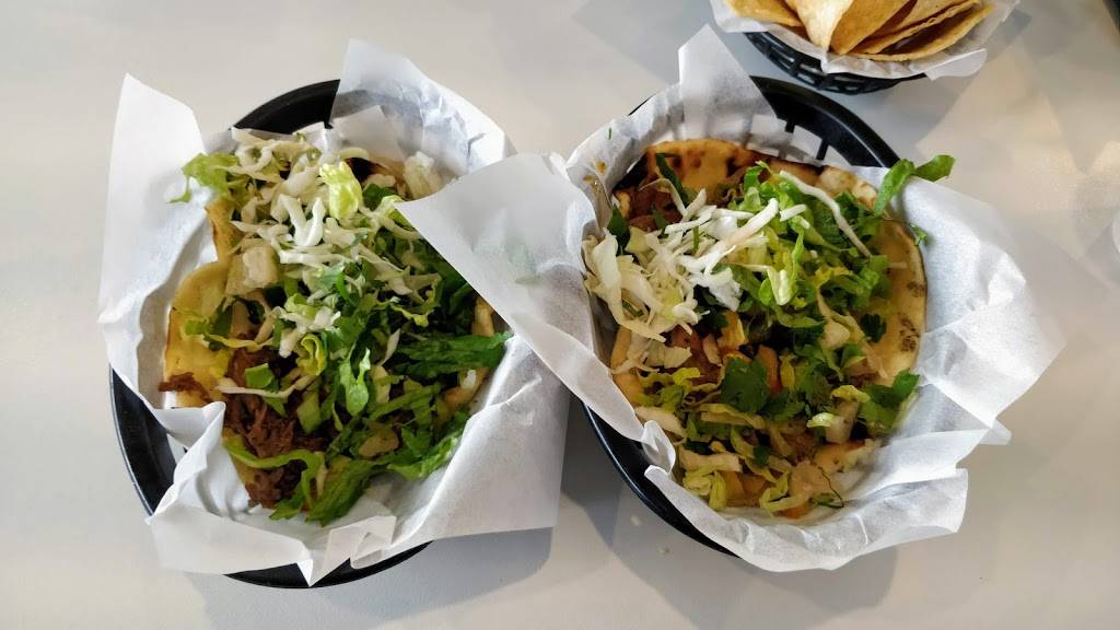 Mad Taco | restaurant | 1664 Greens Prairie Rd W, College Station, TX 77845, USA | 9797046137 OR +1 979-704-6137