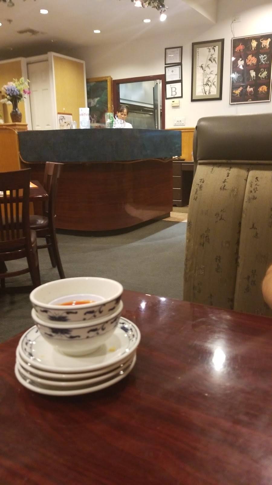 J & M Chinese Restaurant | restaurant | 1035 N Ellsworth Rd, Mesa, AZ 85207, USA | 4809866882 OR +1 480-986-6882