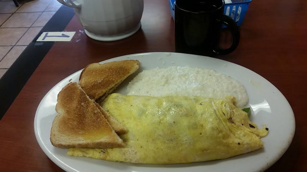 El Taco Regio | restaurant | 321 N Main St, Trenton, FL 32693, USA | 3522105054 OR +1 352-210-5054