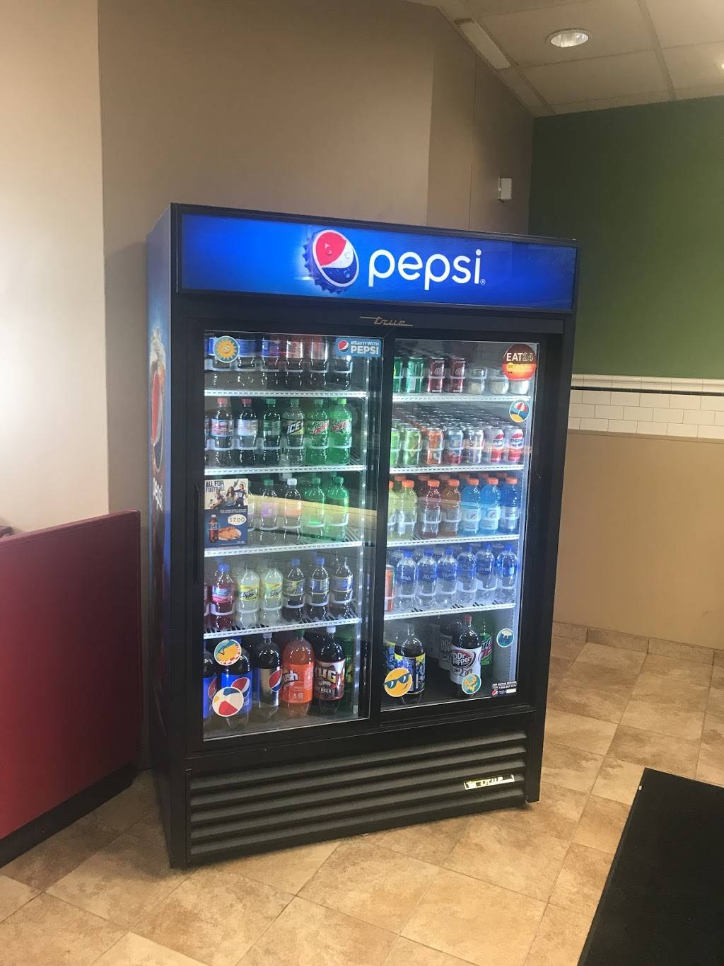 700 DEGREES PIZZERIA | meal delivery | 531 Boston Post Rd, Orange, CT 06477, USA | 2037993400 OR +1 203-799-3400