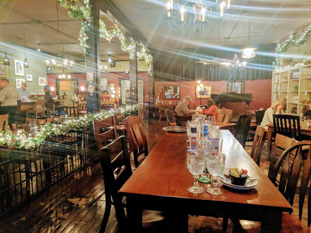 Rembrandts Gallery & Wine Bar | restaurant | 323-325 E Main St, Madison, IN 47250, USA | 8122735050 OR +1 812-273-5050