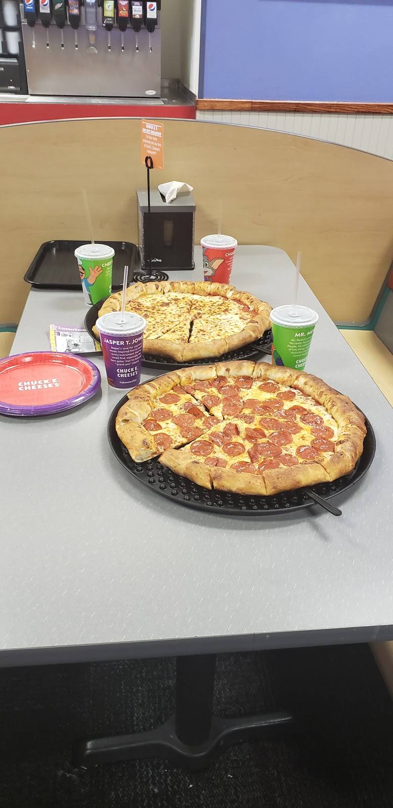 Chuck E. Cheeses | restaurant | 155 Sunrise Hwy, West Islip, NY 11795, USA | 6313761800 OR +1 631-376-1800