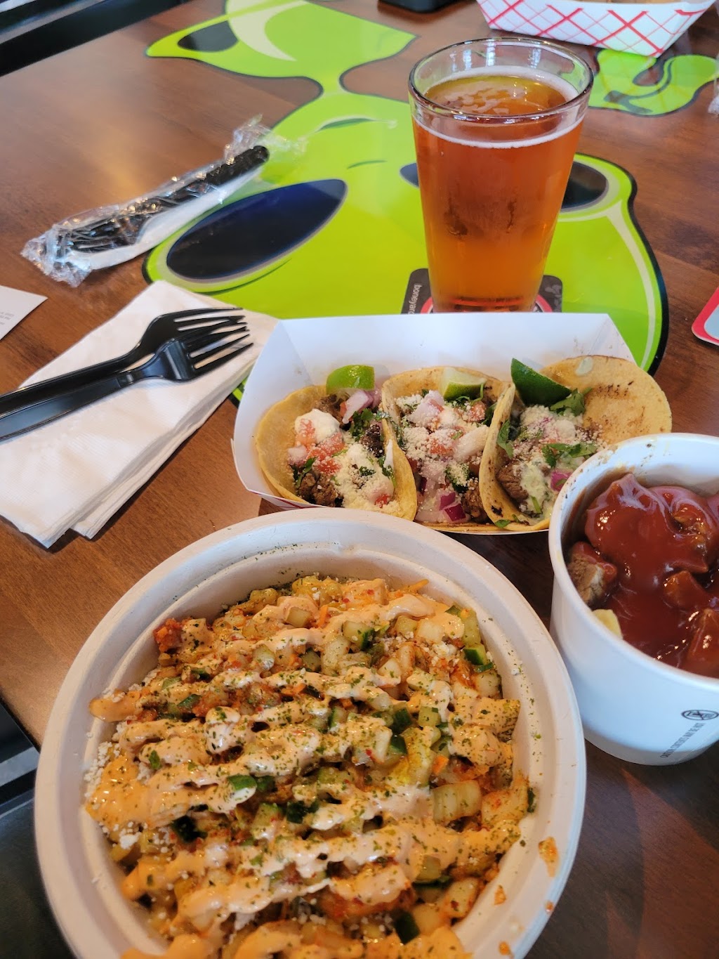 Area 61 Taphouse | restaurant | 3400 Merlin Rd, Grants Pass, OR 97526, USA | 5412958002 OR +1 541-295-8002