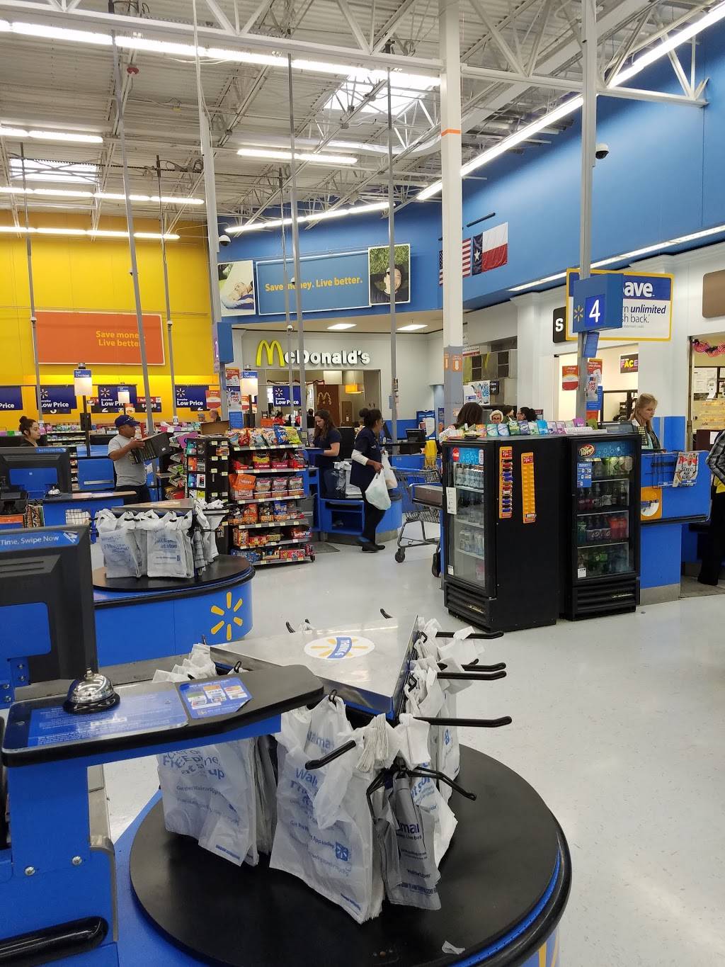 McDonalds | cafe | 3040 College Pky, The Woodlands, TX 77384, USA | 9362713377 OR +1 936-271-3377