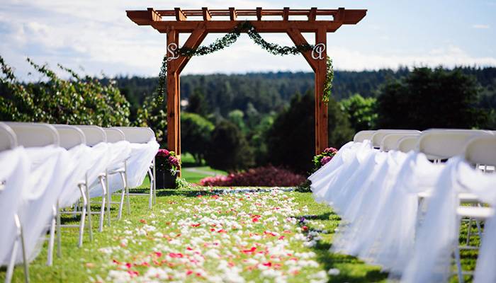 Whidbey Golf Club | restaurant | 2430 Fairway Ln, Oak Harbor, WA 98277, USA | 3606755490 OR +1 360-675-5490