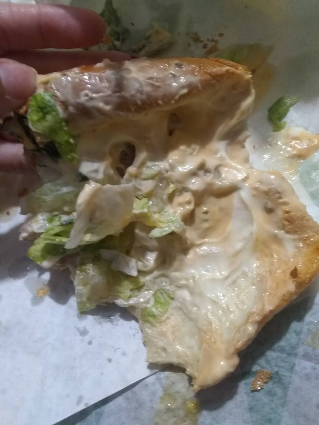 Subway Restaurants | restaurant | Scofield Crossing, 1700 W Parmer Ln Ste 230, Austin, TX 78727, USA | 5128321348 OR +1 512-832-1348