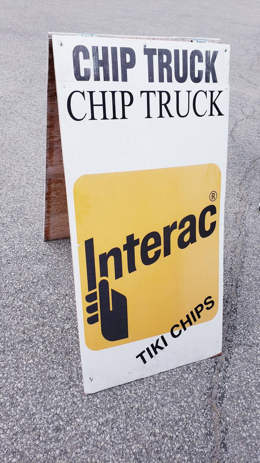 Tiki Chips | restaurant | 582 Bayfield St, Barrie, ON L4M 5A2, Canada | 7058165833 OR +1 705-816-5833