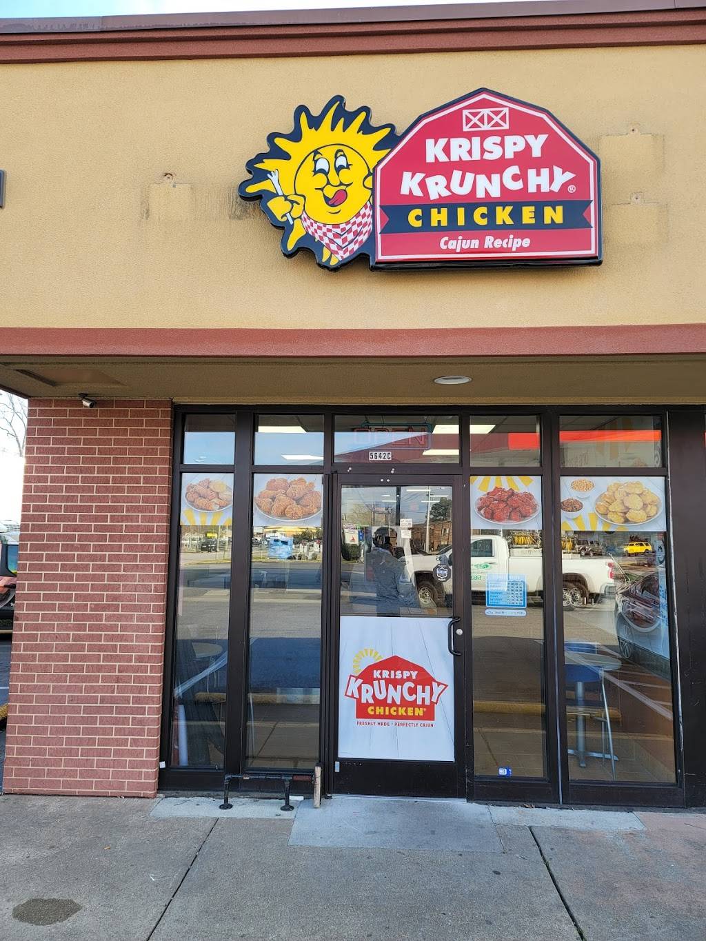 Krispy Krunchy Chicken | restaurant | 5642 C Princess Anne Rd, Virginia Beach, VA 23462, USA | 7572607890 OR +1 757-260-7890