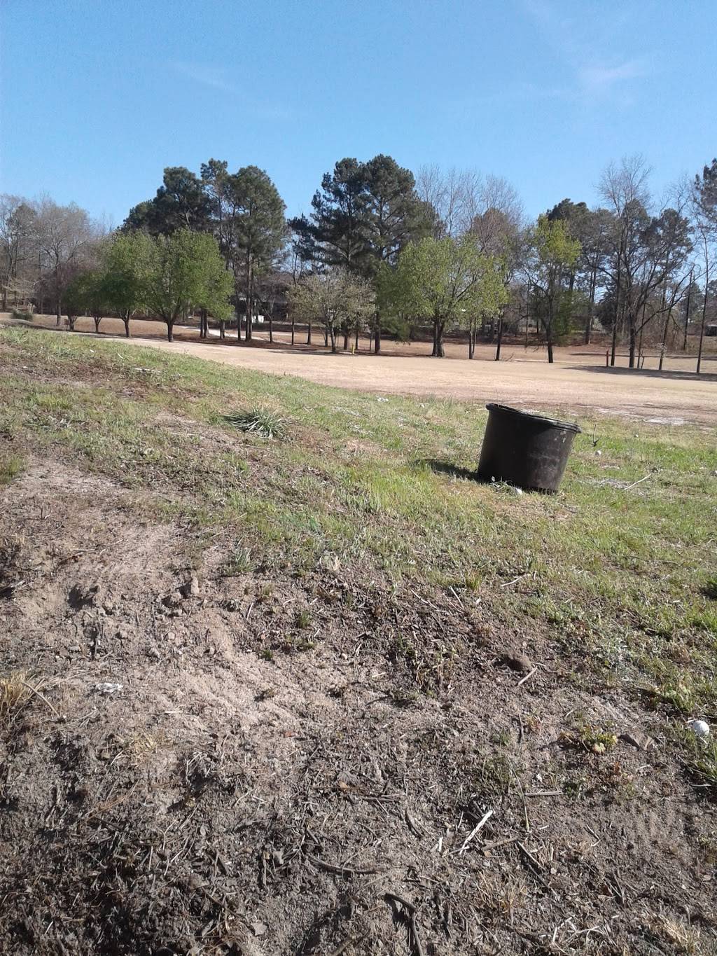 Charwood Golf Club | restaurant | 2589, 222 Clubhouse Dr, West Columbia, SC 29172, USA | 8037552000 OR +1 803-755-2000