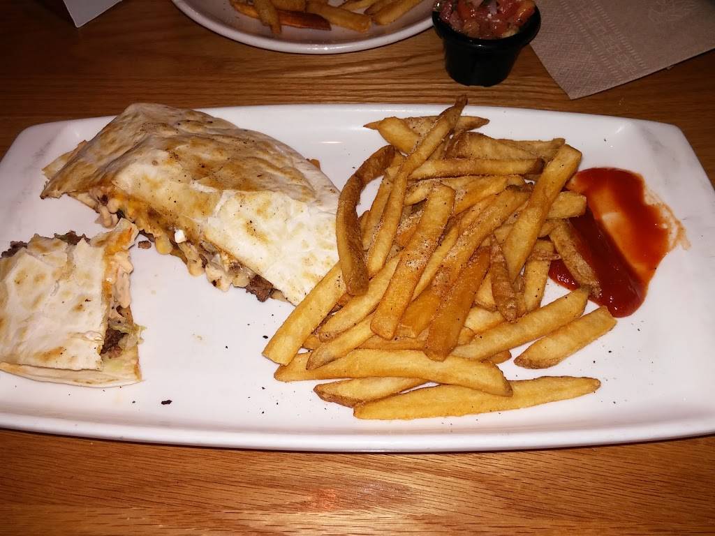 Applebees Grill + Bar | restaurant | 6270 S Cedar St, Lansing, MI 48911, USA | 5178828320 OR +1 517-882-8320