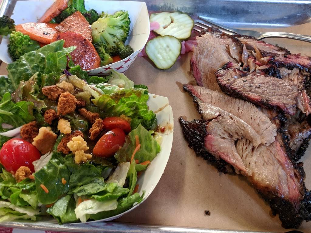 Armadillo Willys BBQ | restaurant | 4480 Tassajara Rd, Dublin, CA 94568, USA | 9258330400 OR +1 925-833-0400