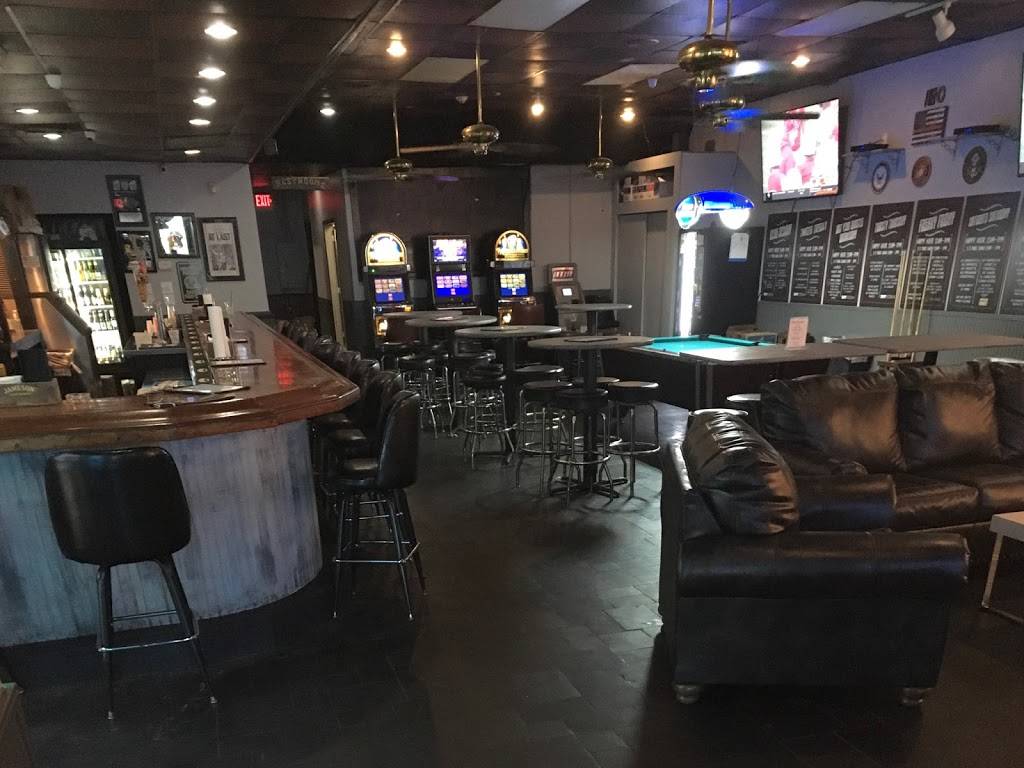 Red Bastille Bar & Grill | restaurant | 4740 Rye St, Metairie, LA 70006, USA | 5044559062 OR +1 504-455-9062