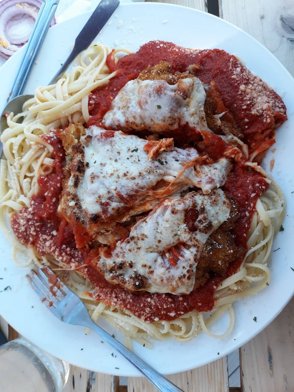 Black Water Tavern & Tap | restaurant | 12443 Broadway, Alden, NY 14004, USA | 7169024317 OR +1 716-902-4317