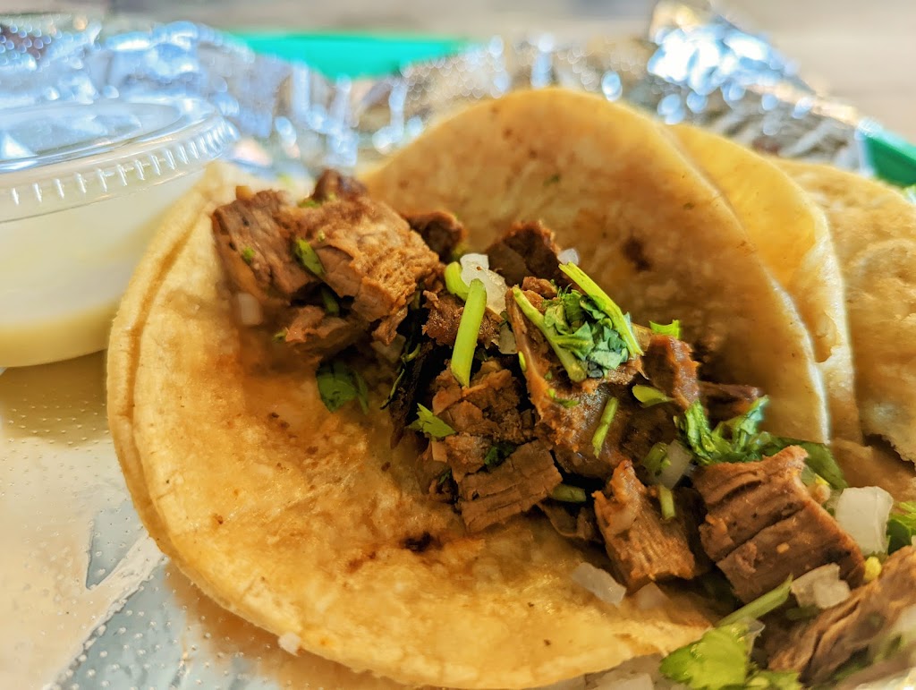 Guac Star | restaurant | 120 Broad St, Lake Geneva, WI 53147, USA | 2622035084 OR +1 262-203-5084