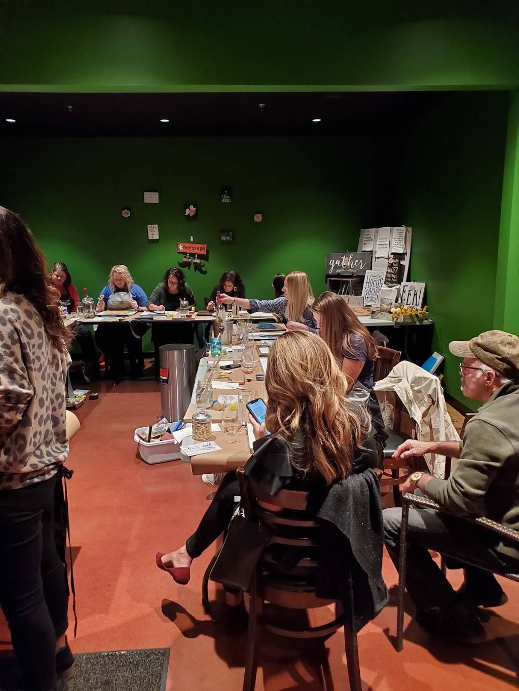 The Cork And Barrel | restaurant | 6625 Whitestown Pkwy, Zionsville, IN 46077, USA | 3173663316 OR +1 317-366-3316