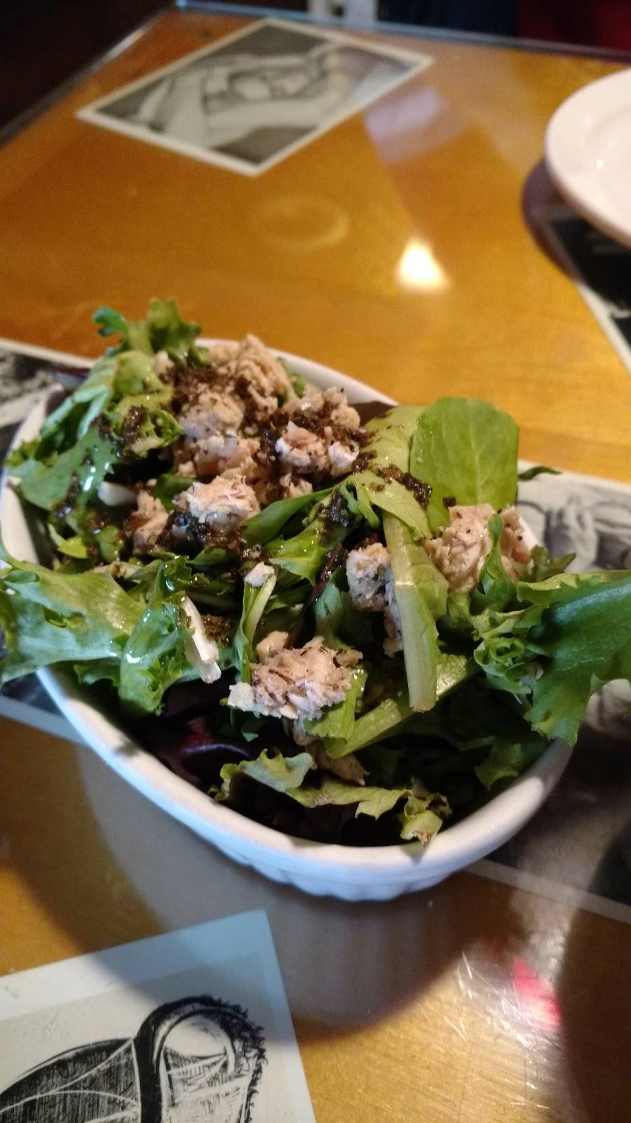 Mezzetta Restaurant & Tapas Br | restaurant | 681 St Clair Ave W, Toronto, ON M6C 1A7, Canada | 4166585687 OR +1 416-658-5687