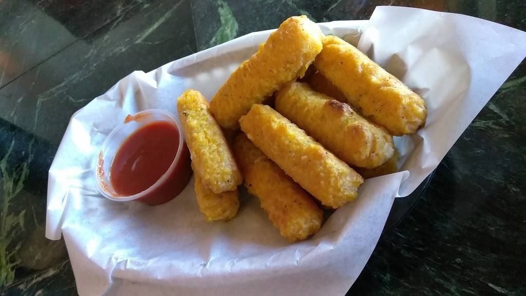 Giovannis Pizza Mesa | restaurant | 1905 Cliff Dr, Santa Barbara, CA 93109, USA | 8055607492 OR +1 805-560-7492