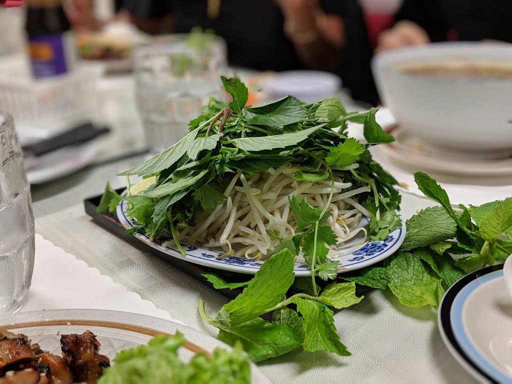 Le Paradis | restaurant | 22809 Mission Blvd, Hayward, CA 94541, USA | 5108862130 OR +1 510-886-2130