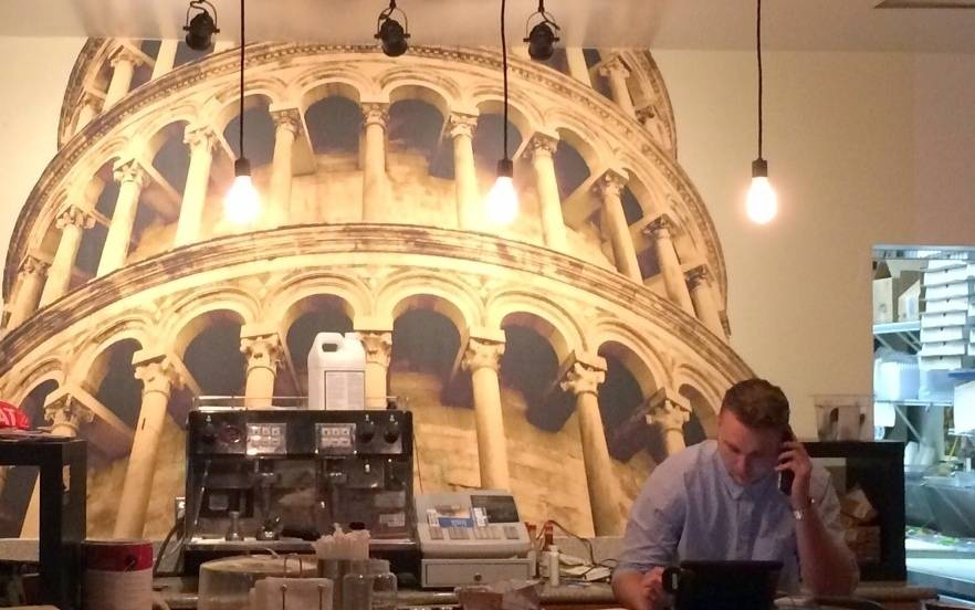 Leaning Tower Pizza & Pasta | restaurant | 14120 Ventura Blvd D, Sherman Oaks, CA 91423, USA | 8189869701 OR +1 818-986-9701