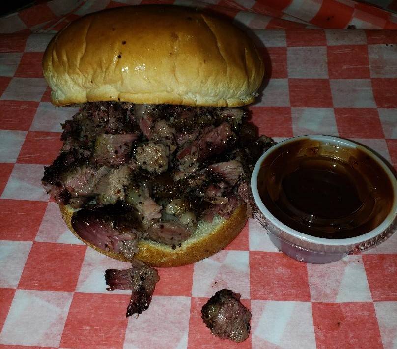 BRYANT UP IN SMOKE BBQ | restaurant | LINH DAO PLAZA, 10142 Jones Rd, Houston, TX 77065, USA | 7137266910 OR +1 713-726-6910