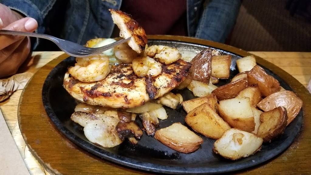 Applebees Grill + Bar | restaurant | 1520 Sams Cir, Chesapeake, VA 23320, USA | 7575491020 OR +1 757-549-1020