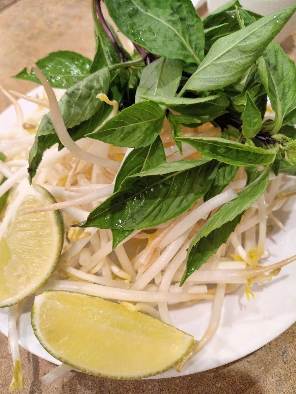 Jasmine Garden Restaurant Pho Vuon Lai | restaurant | 250 Alton Towers Cir, Scarborough, ON M1V 5P5, Canada | 6473515533 OR +1 647-351-5533