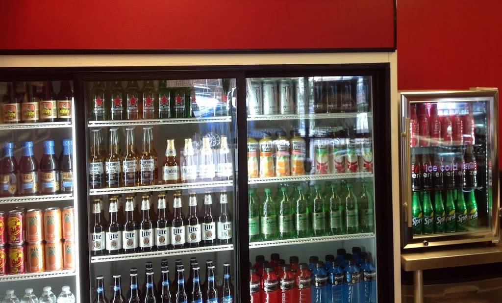 LASS CUBAN CAFE | restaurant | 18800 NW 2nd Ave, Miami Gardens, FL 33169, USA | 3056512688 OR +1 305-651-2688