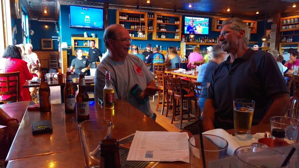 Fins Ale House & Raw Bar | restaurant | 19269 Coastal Hwy, Rehoboth Beach, DE 19971, USA | 3022273467 OR +1 302-227-3467