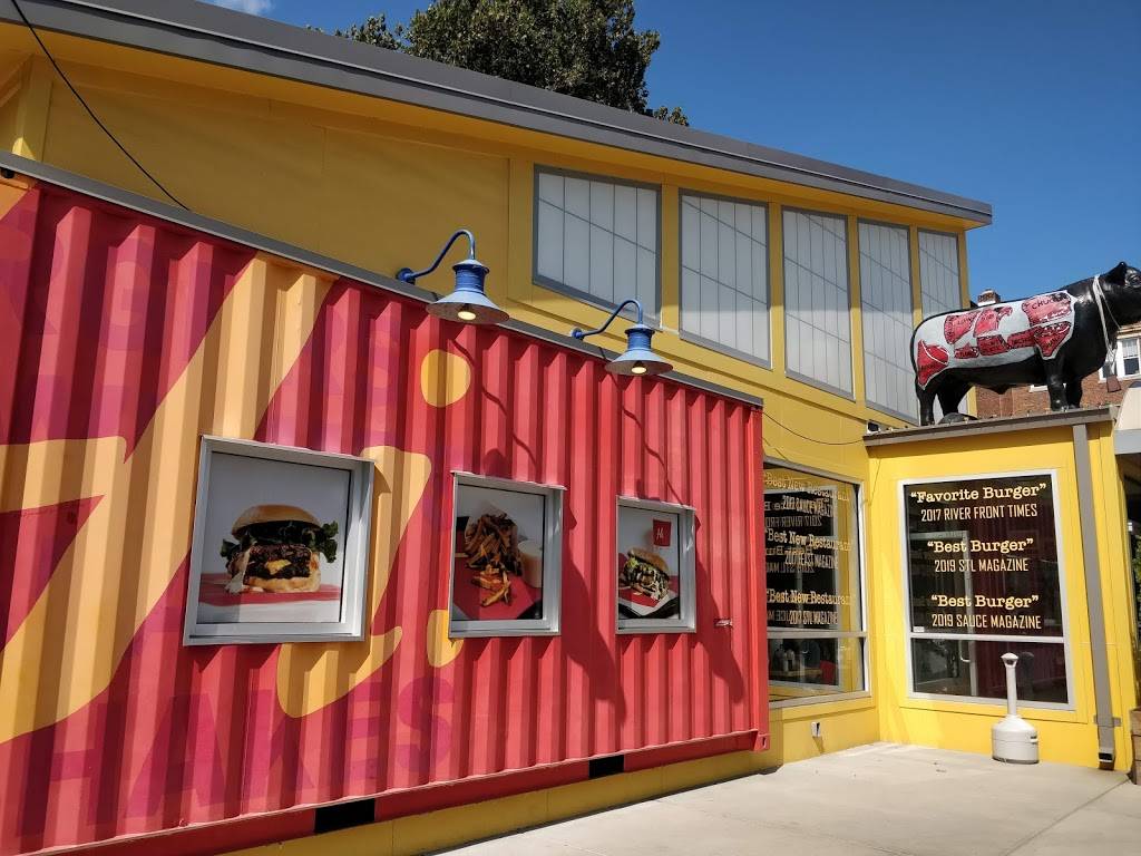 Hi-Pointe Drive-In | restaurant | 1033 McCausland Ave, St. Louis, MO 63117, USA | 3143492720 OR +1 314-349-2720