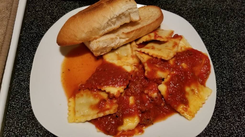 Italian Villa | restaurant | 414 E Park Row St, Henry, IL 61537, USA | 3093642863 OR +1 309-364-2863