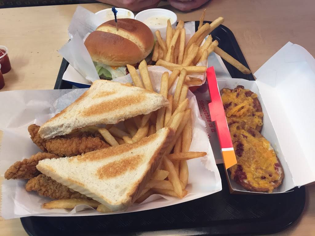 Dairy Queen Grill & Chill | restaurant | 12465 Dillingham Square, Woodbridge, VA 22192, USA | 7035906330 OR +1 703-590-6330