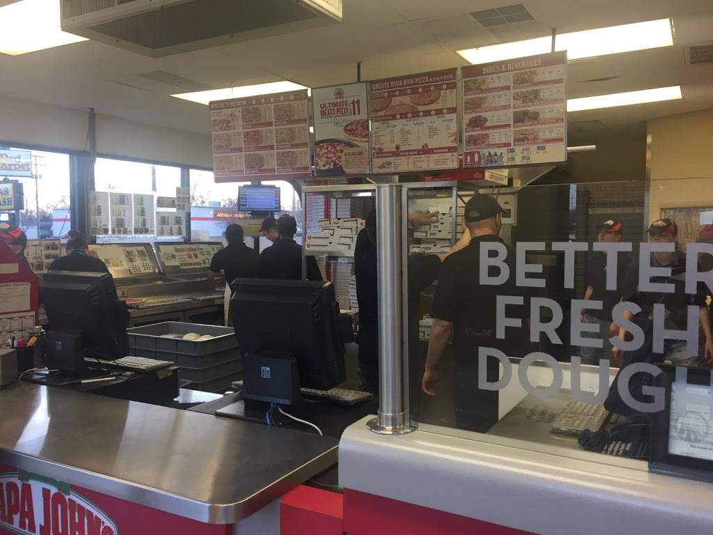 Papa Johns Pizza | restaurant | 4527 Tuscarawas St W, Canton, OH 44708, USA | 3304778400 OR +1 330-477-8400