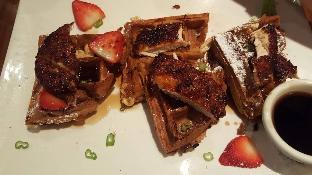 The Stand Restaurant and Comedy Club | restaurant | 116 E 16th St, New York, NY 10003, USA | 2126772600 OR +1 212-677-2600