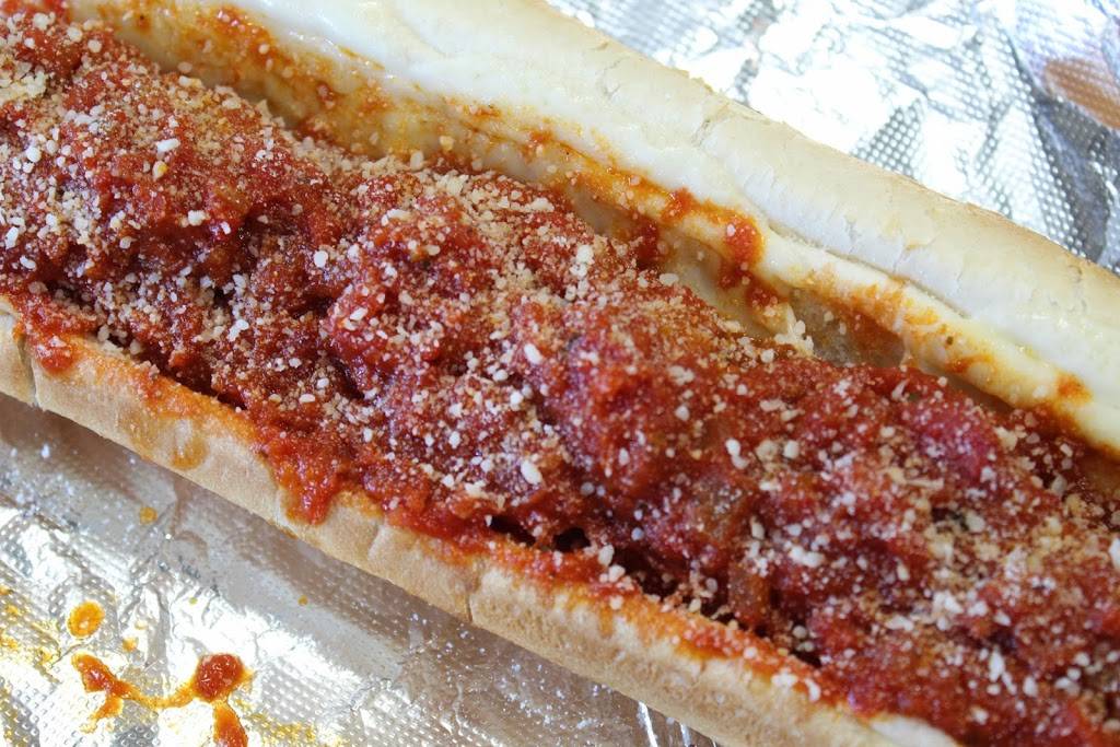 Windy City Pizza - Weymouth | restaurant | 1049 Main St, Weymouth, MA 02190, USA | 7817806666 OR +1 781-780-6666