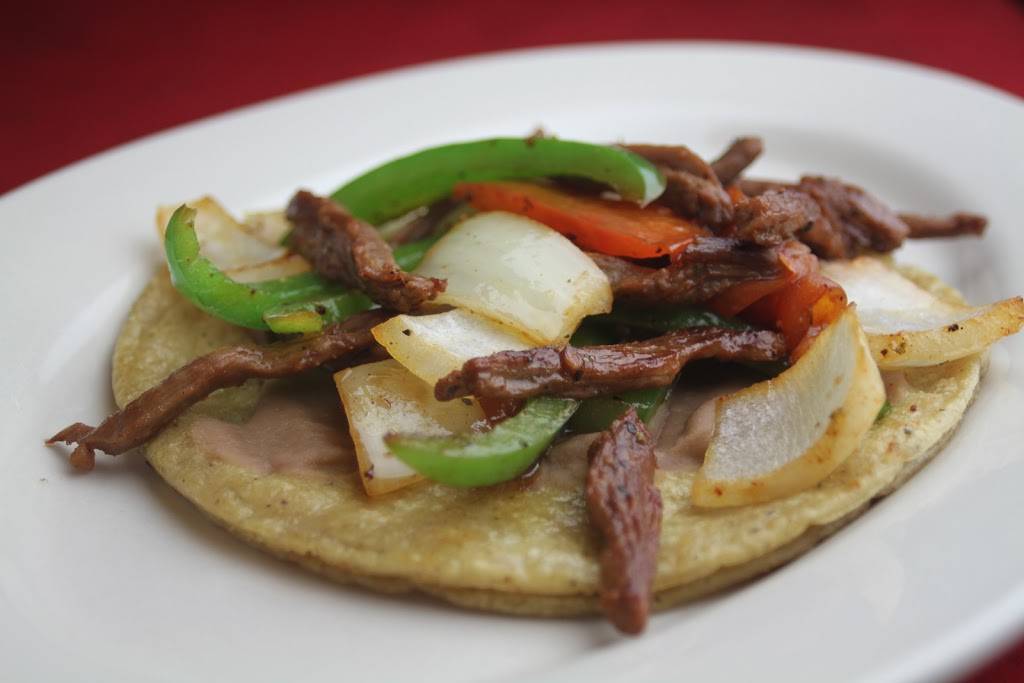 Mezquitacos | restaurant | 100 W Ridge Rd, Griffith, IN 46319, USA | 2199232850 OR +1 219-923-2850