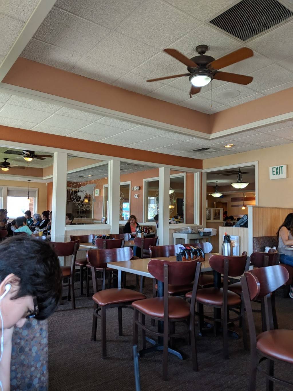 IHOP | restaurant | 7131 Eastern Ave, Bell Gardens, CA 90201, USA | 3237712680 OR +1 323-771-2680