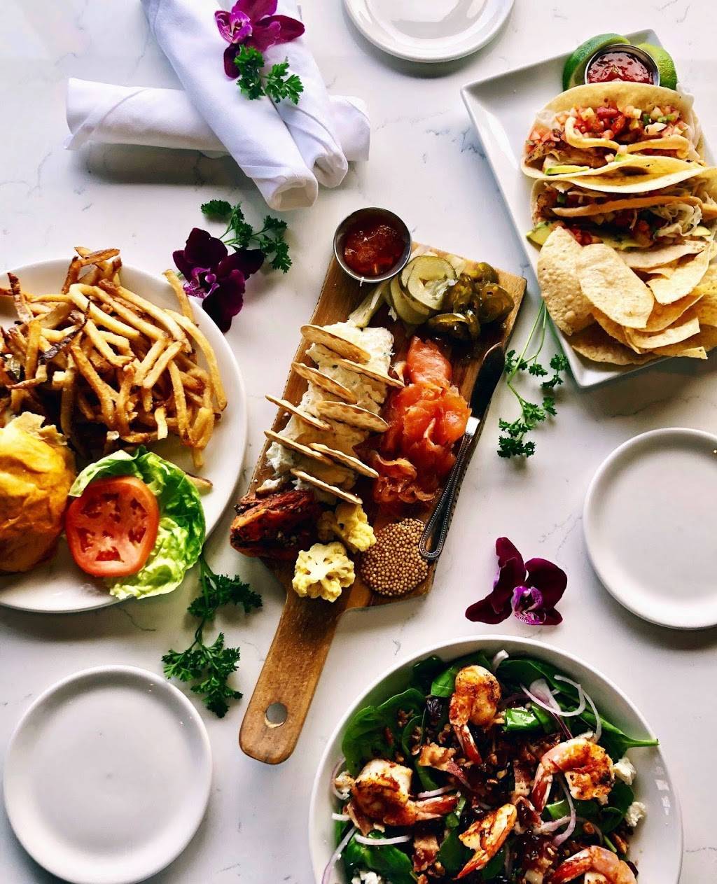 Sala | night club | 124 Lake Marina Ave, New Orleans, LA 70124, USA | 5045132670 OR +1 504-513-2670