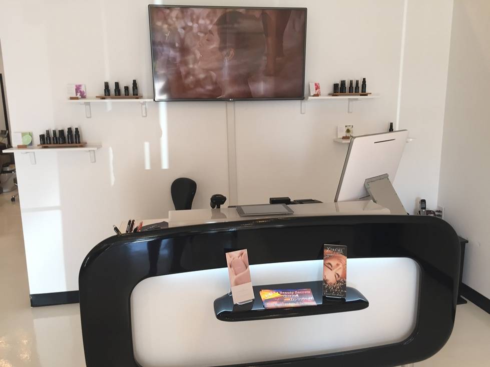 Leilas Beauty Secrets | restaurant | 7000 Northwest Expy, Oklahoma City, OK 73132, USA | 4058878811 OR +1 405-887-8811