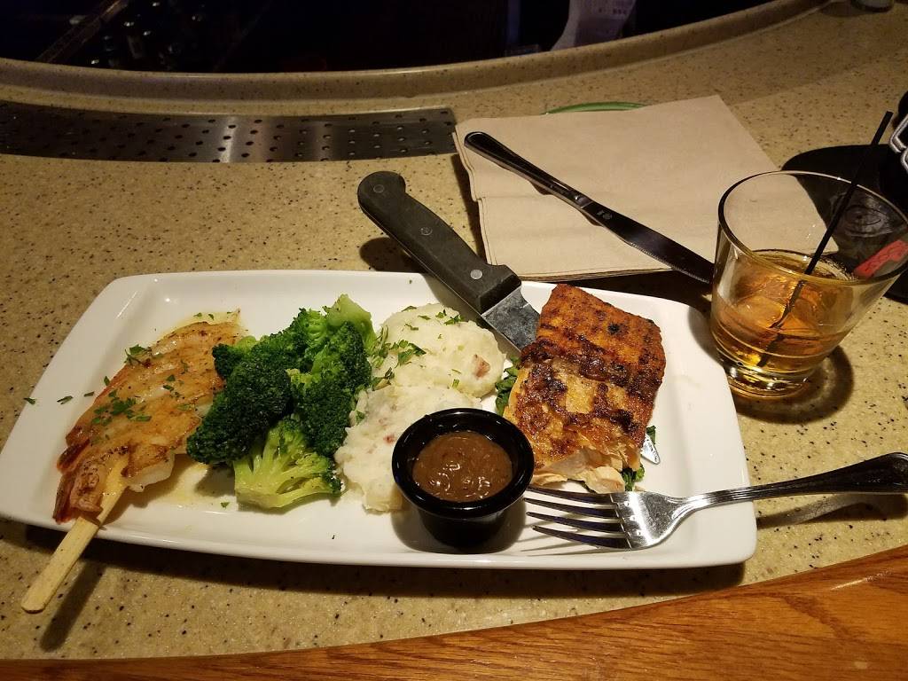 Applebees Grill + Bar | restaurant | 5822 S Transit Rd, Lockport, NY 14094, USA | 7164391270 OR +1 716-439-1270