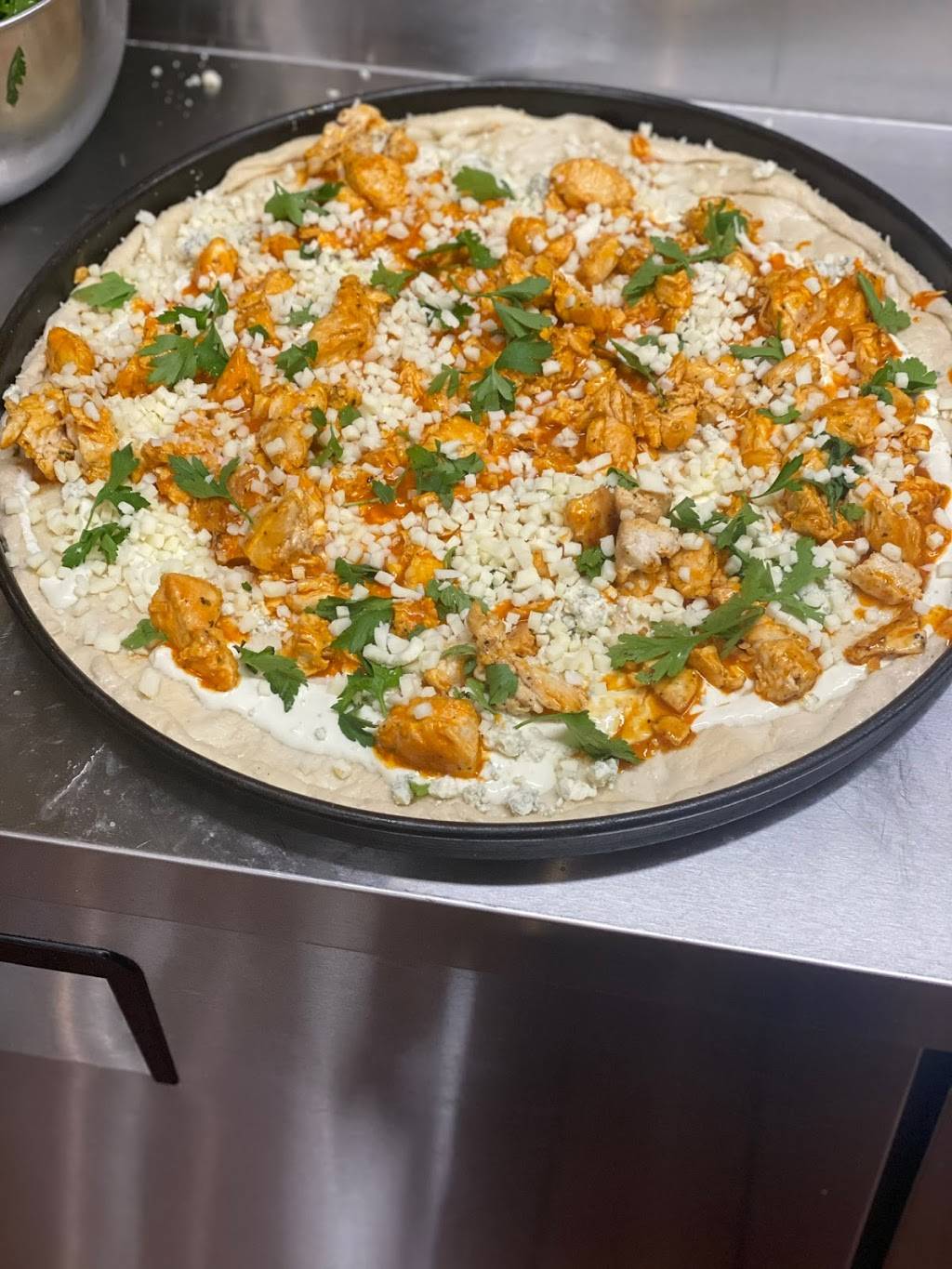 Gigis Pizza Co. | meal takeaway | 129 Waltham St, Watertown, MA 02472, USA | 6177440957 OR +1 617-744-0957