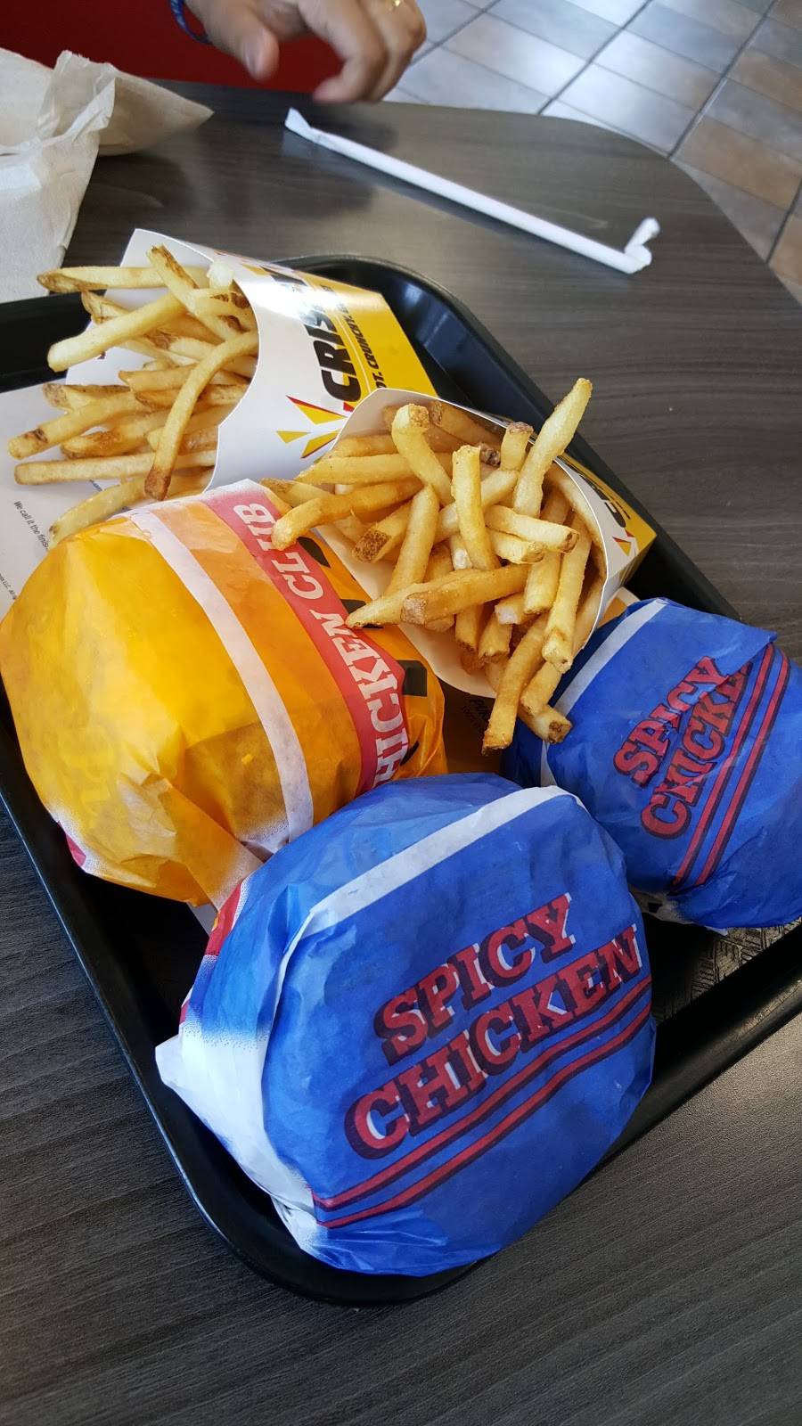 Carls Jr. | restaurant | 3901 Auburn St, Bakersfield, CA 93306, USA | 6618715152 OR +1 661-871-5152